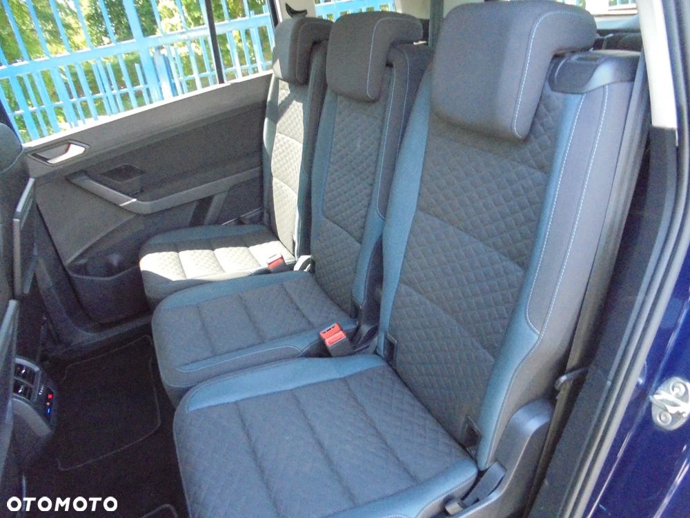 Volkswagen Touran 2.0 TDI SCR DSG IQ.DRIVE - 11