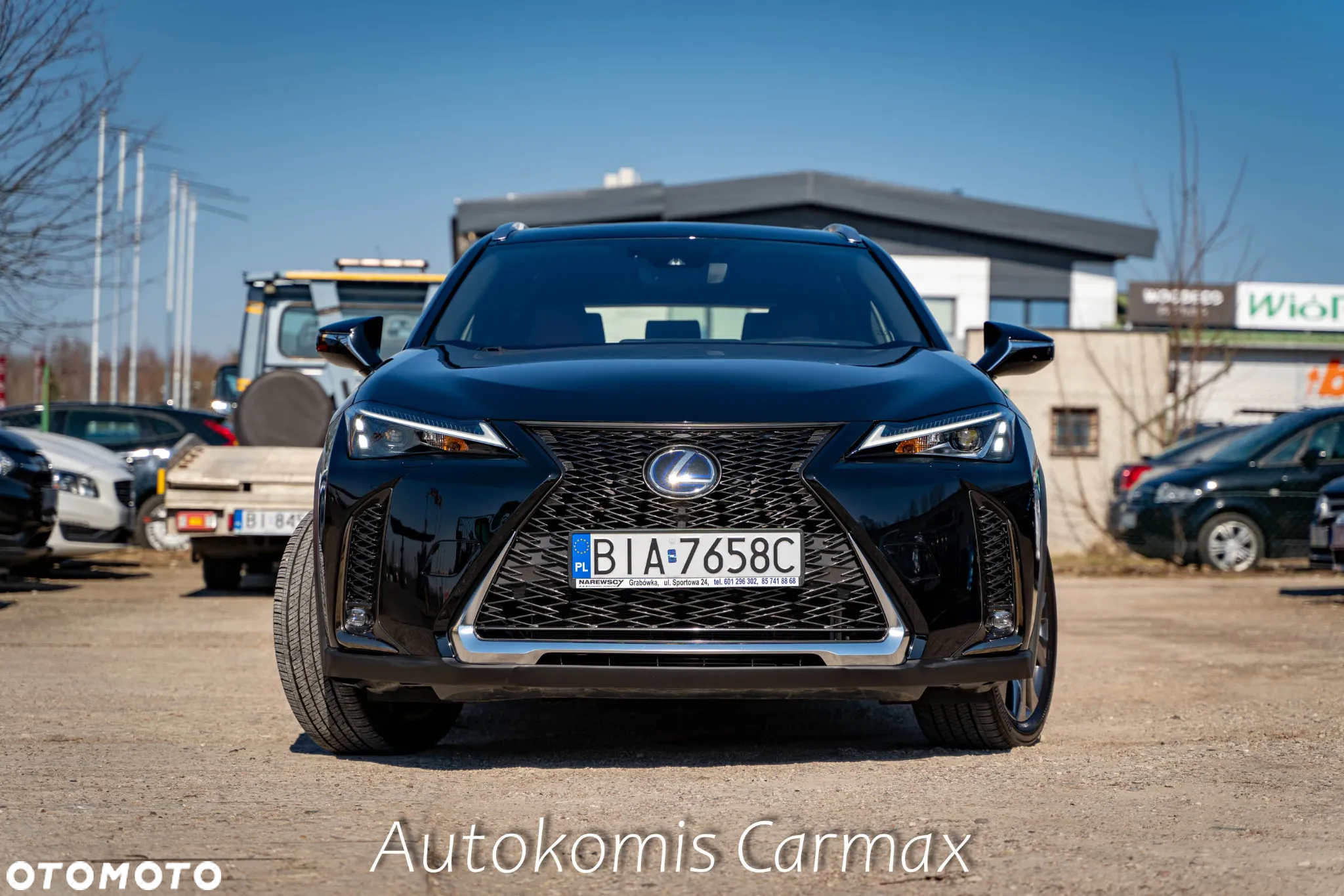 Lexus UX - 3