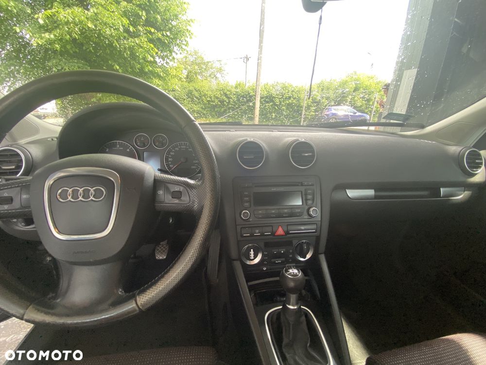 Audi A3 Sportback - 8