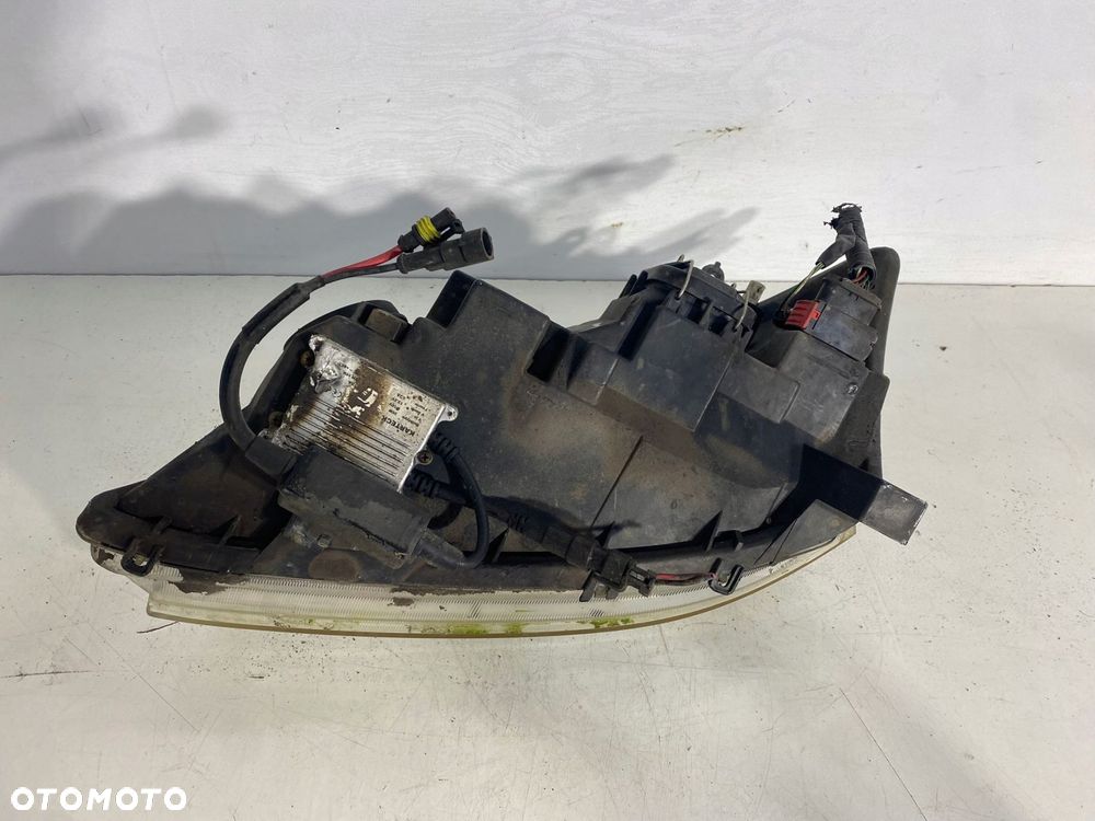 lampa prawy przód prawa przednia toyota corolla ix e12 eu - 6