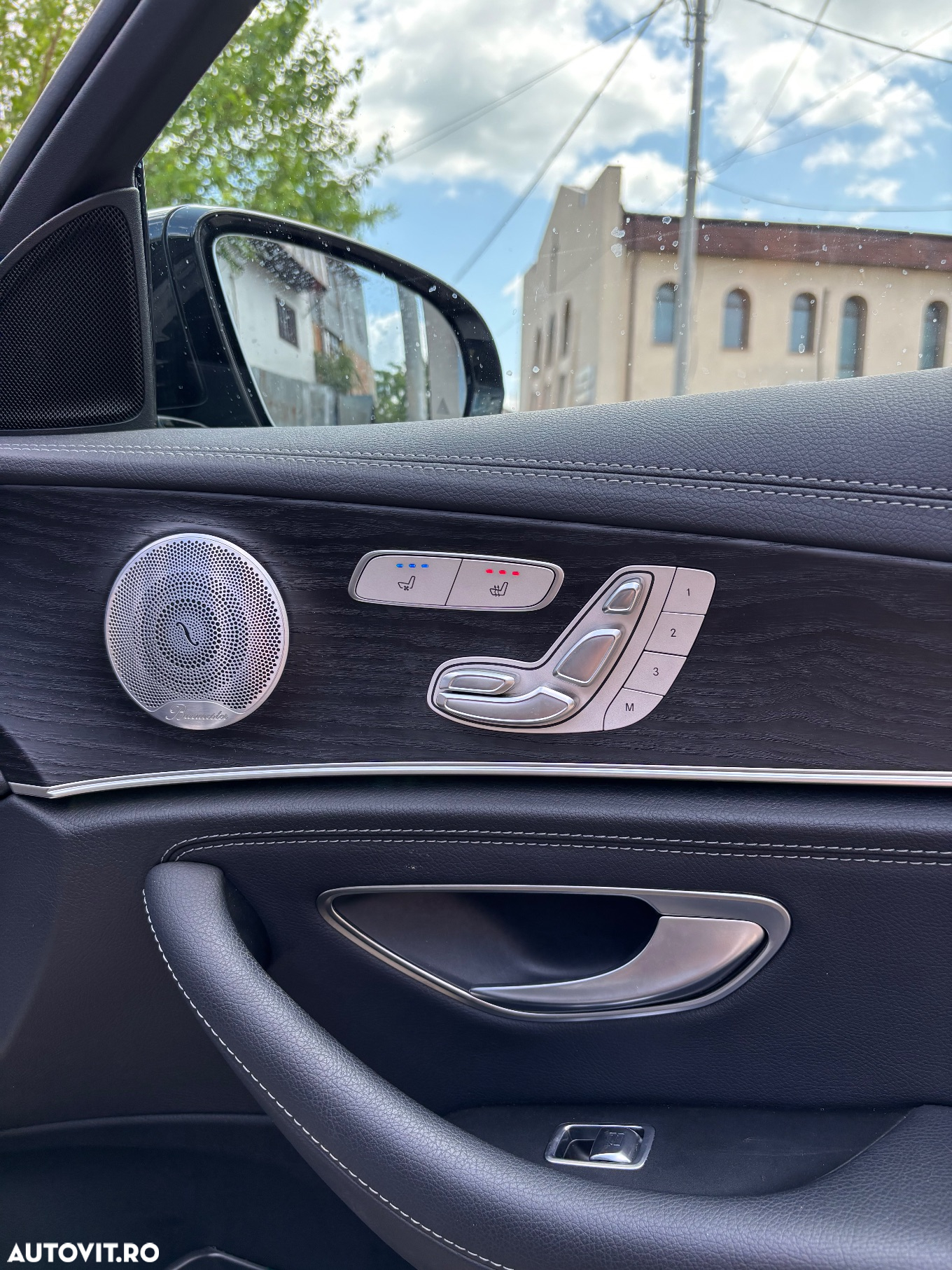 Mercedes-Benz E 300 de T 9G-TRONIC AMG Line - 13