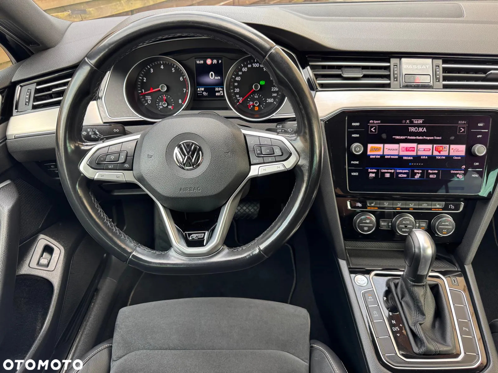 Volkswagen Passat 2.0 TSI Elegance DSG - 13