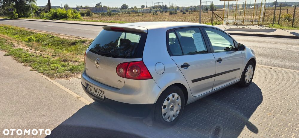 Volkswagen Golf 1.4 FSI Comfortline - 3