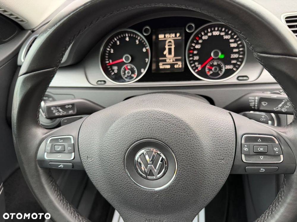 Volkswagen Passat 1.8 TSI DSG Comfortline - 10