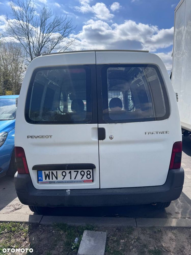 Peugeot Partner - 8