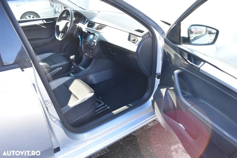 Skoda RAPID 1.0 TSI Style - 16