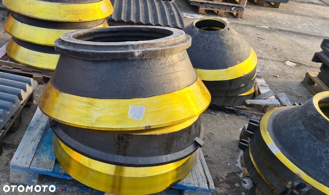 Komplet stożków, stożki kruszarka stożkowa Metso HP200 - 1