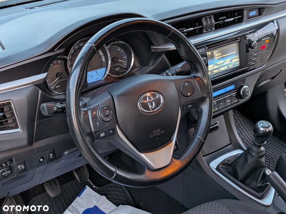 Toyota Corolla 1.6 Prestige EU6 - 30