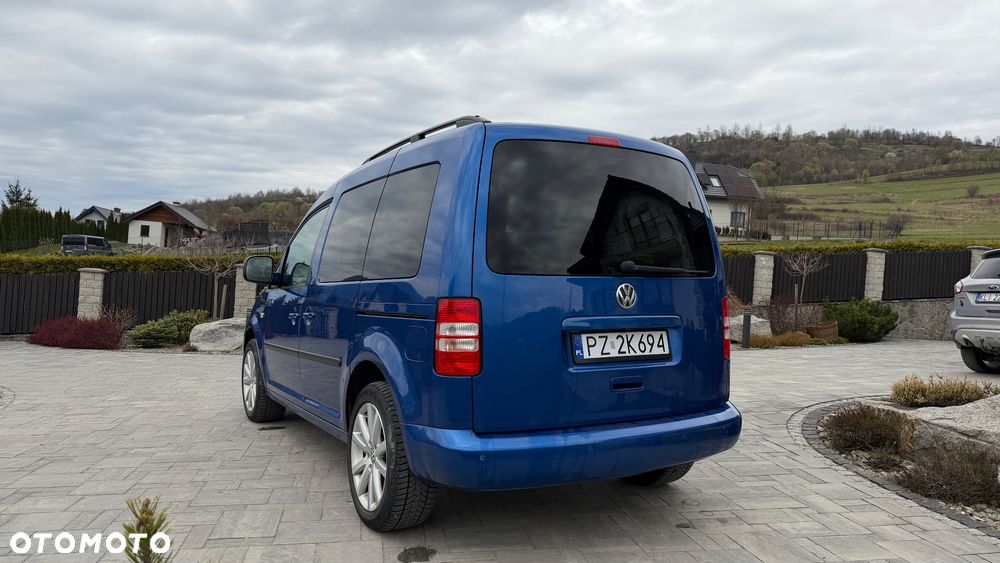 Volkswagen Caddy Comfortline DSG - 7