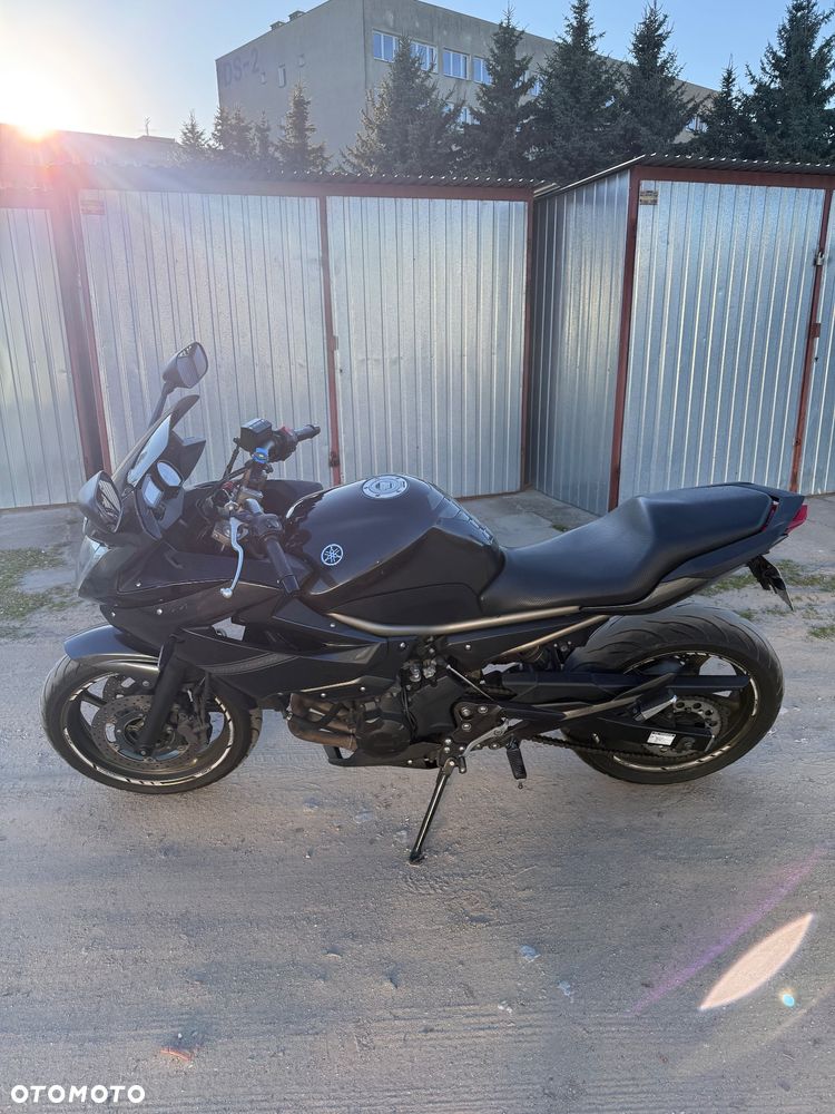 Yamaha XJ - 3