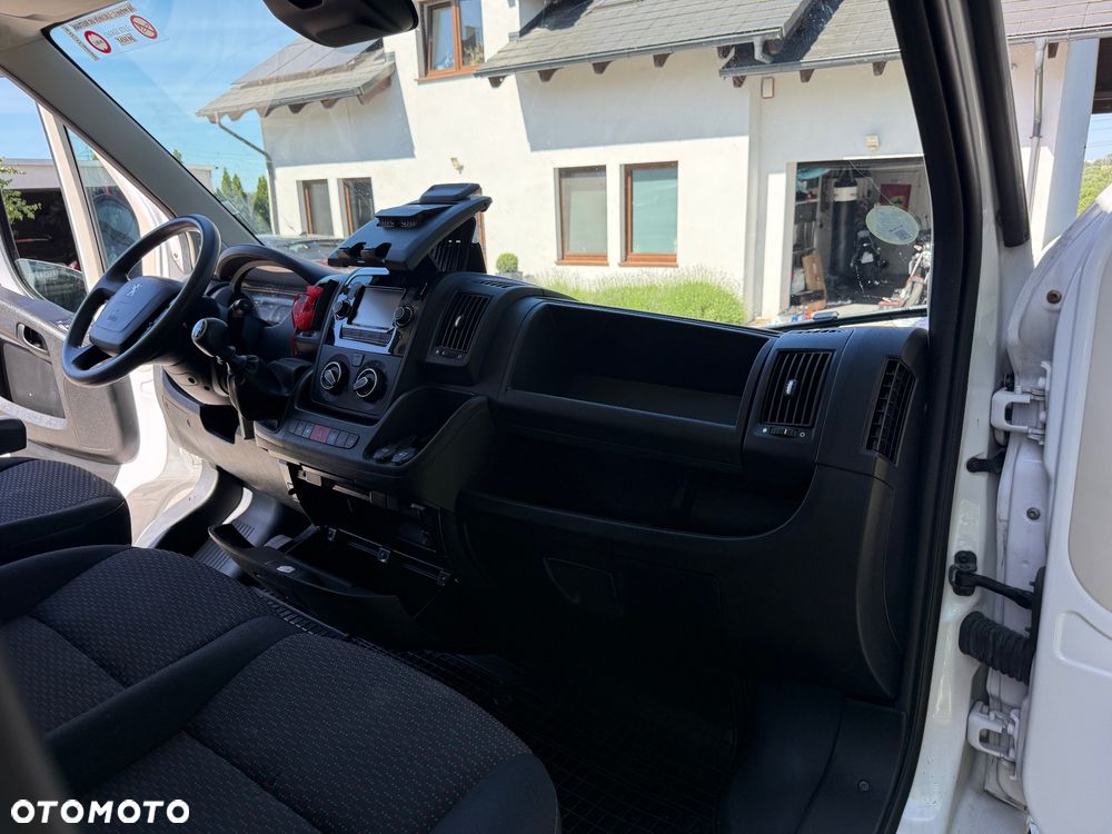 Peugeot BOXER - 21