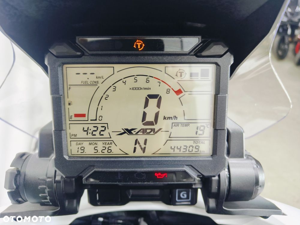 Honda X-ADV - 17