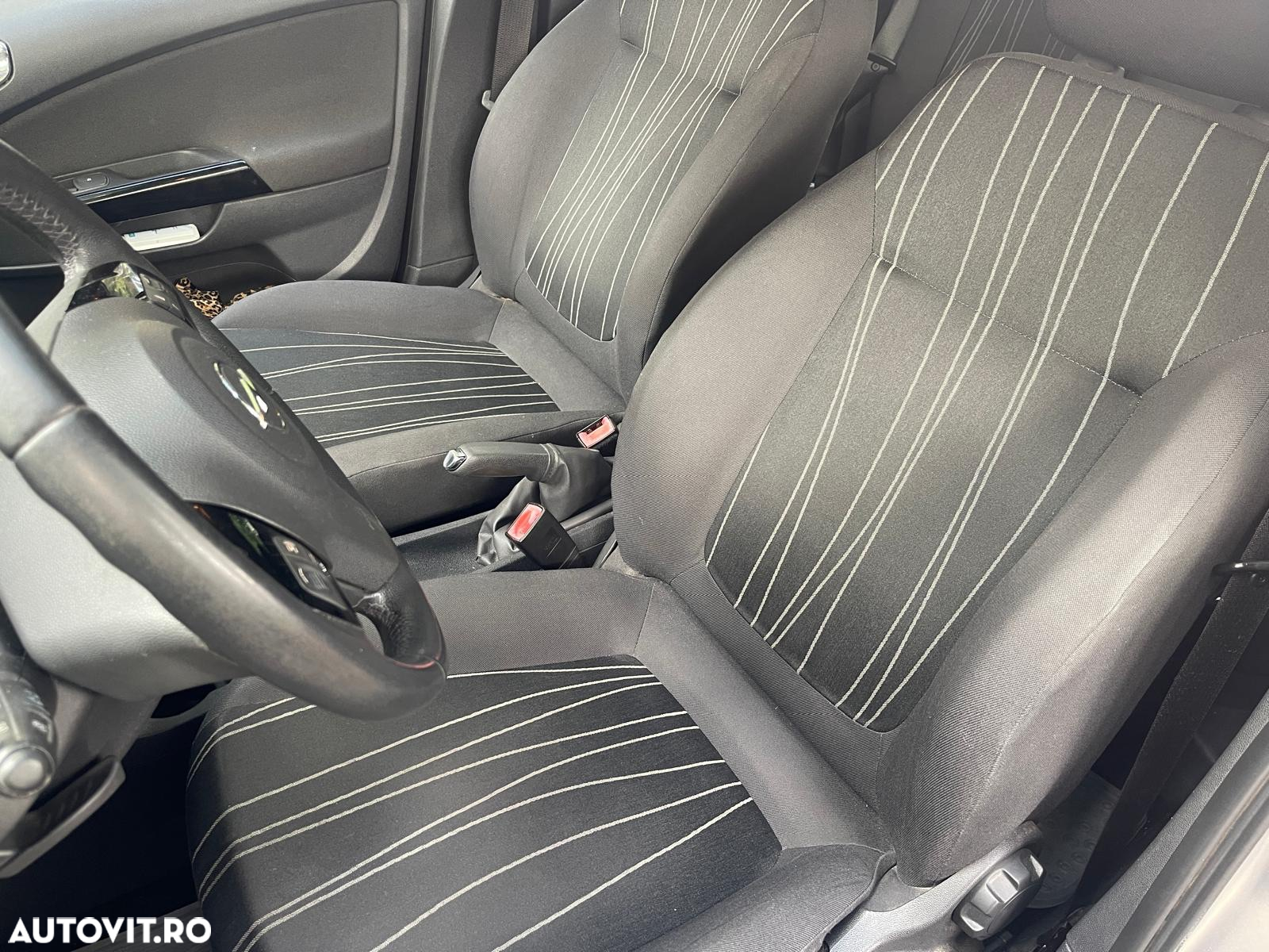 Opel Corsa 1.2 Cosmo - 21