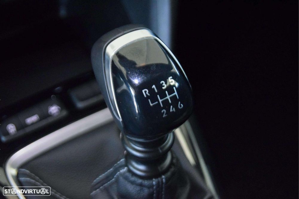 Opel Corsa 1.2 T GS - 12