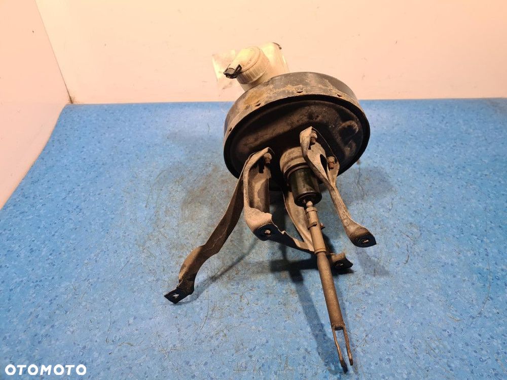 OPEL KADETT E LIFT 1.6B SERWO HAMULCOWE - 3