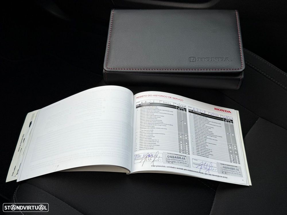 Honda Civic 1.0 i-VTEC Executive Premium - 19
