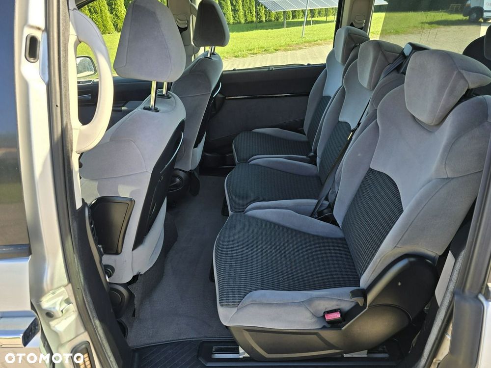 Citroën C8 - 22