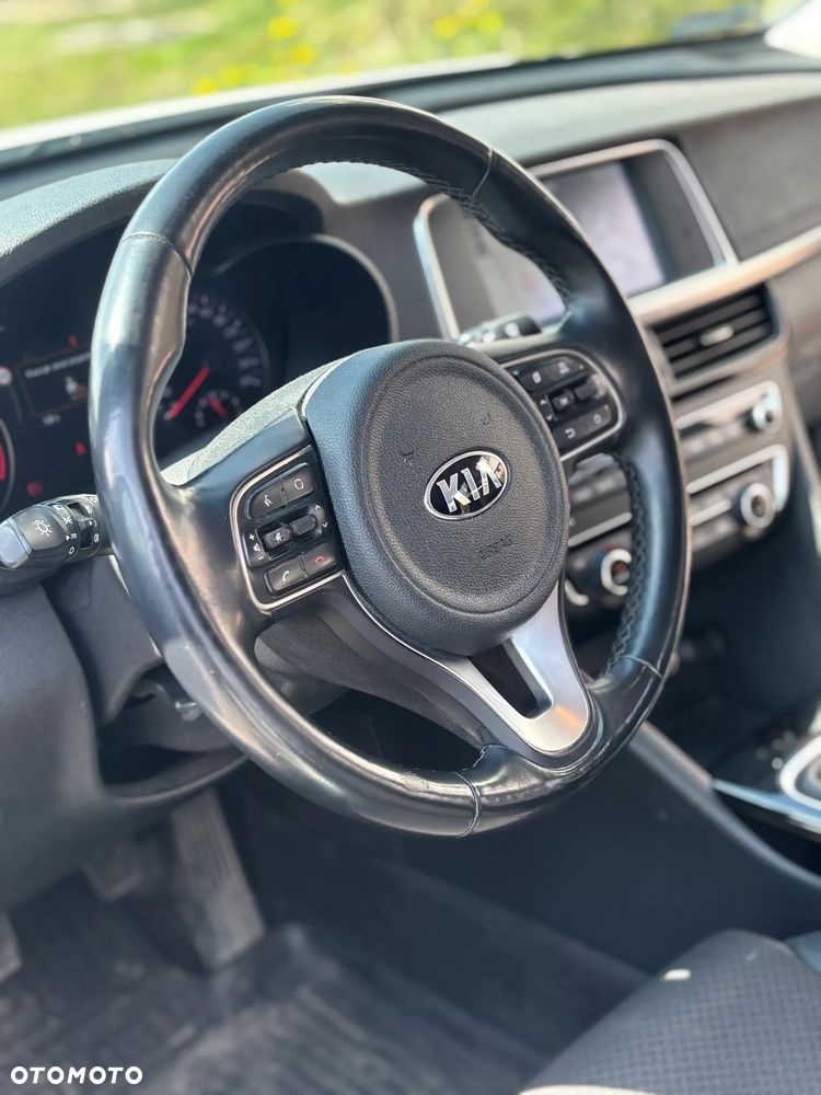 Kia Optima 1.7 CRDI M - 6