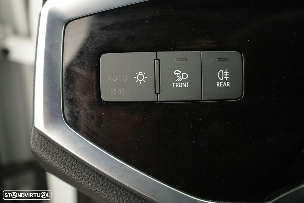 Audi Q3 Sportback 45 TFSIe S line S tronic - 20