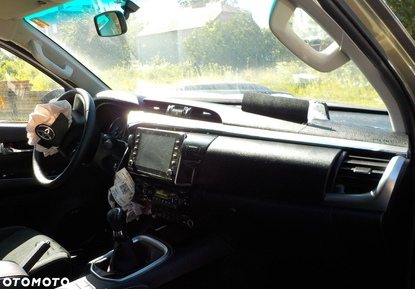 Toyota Hilux - 20