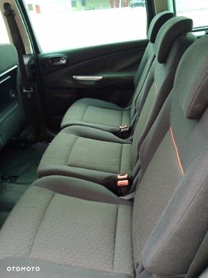 Ford Galaxy 2.0 Concept - 7