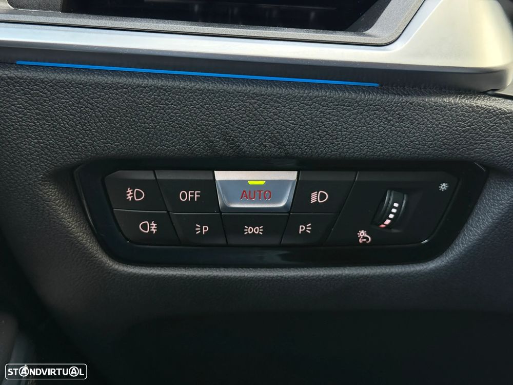 BMW 320 e Aut. M Sport - 24