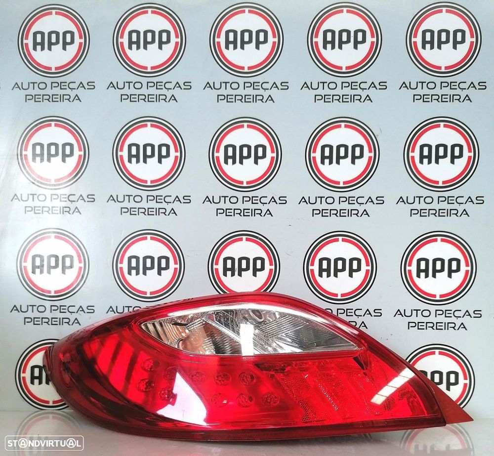 Farolim traseiro Mazda 2 de 2010 (original), esquerdo. - 1