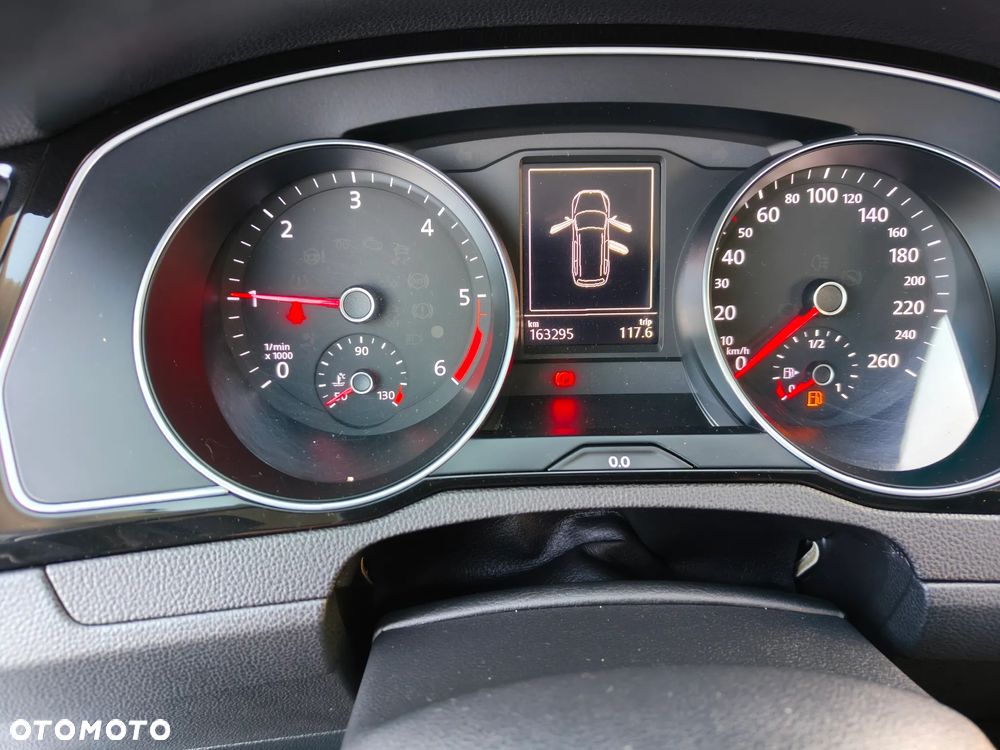 Volkswagen Passat 2.0 TDI SCR DSG Comfortline - 15