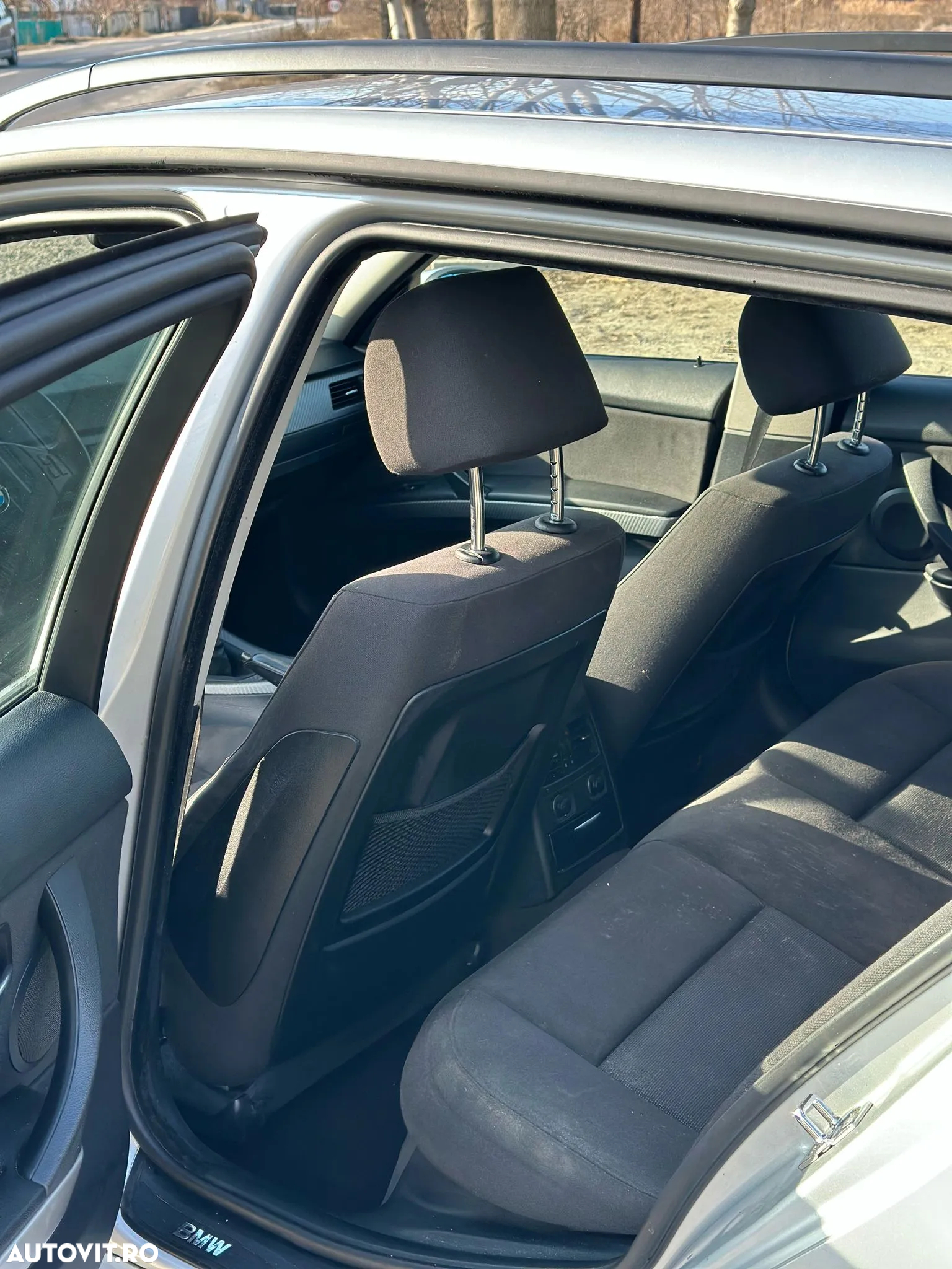 BMW Seria 3 318d Touring - 6