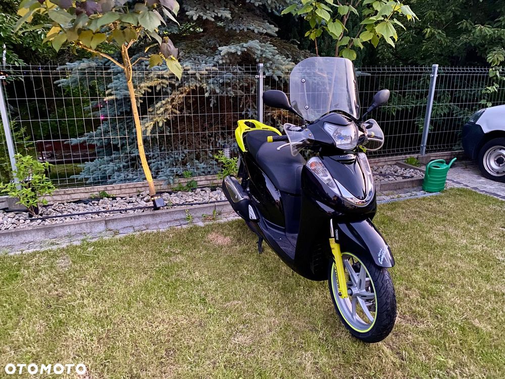 Honda SH - 21