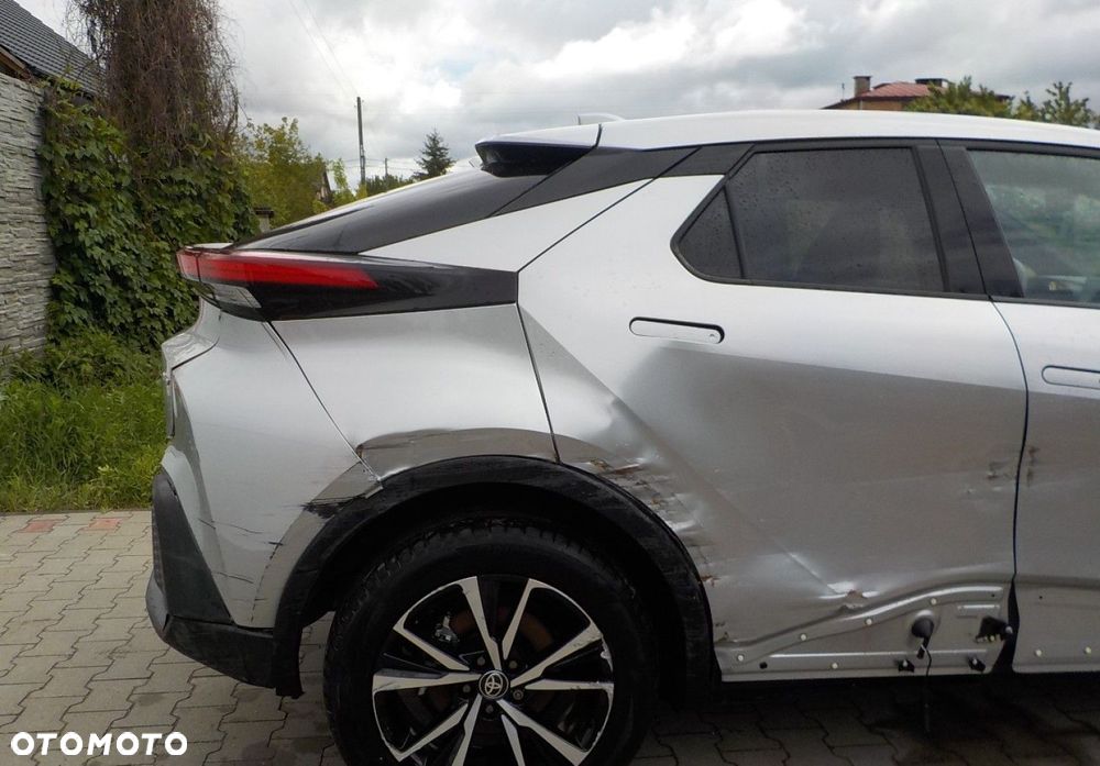 Toyota C-HR - 10