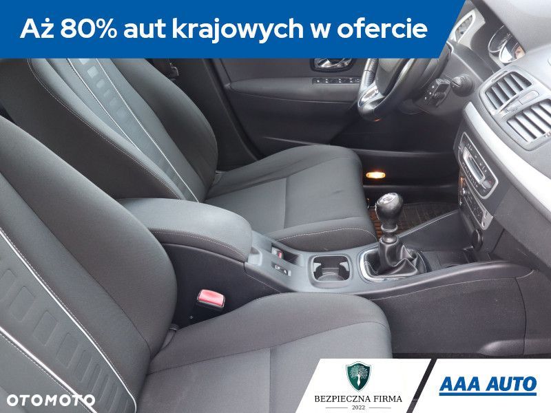Renault Megane - 11