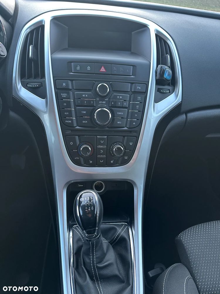 Opel Astra 1.4 Turbo - 13