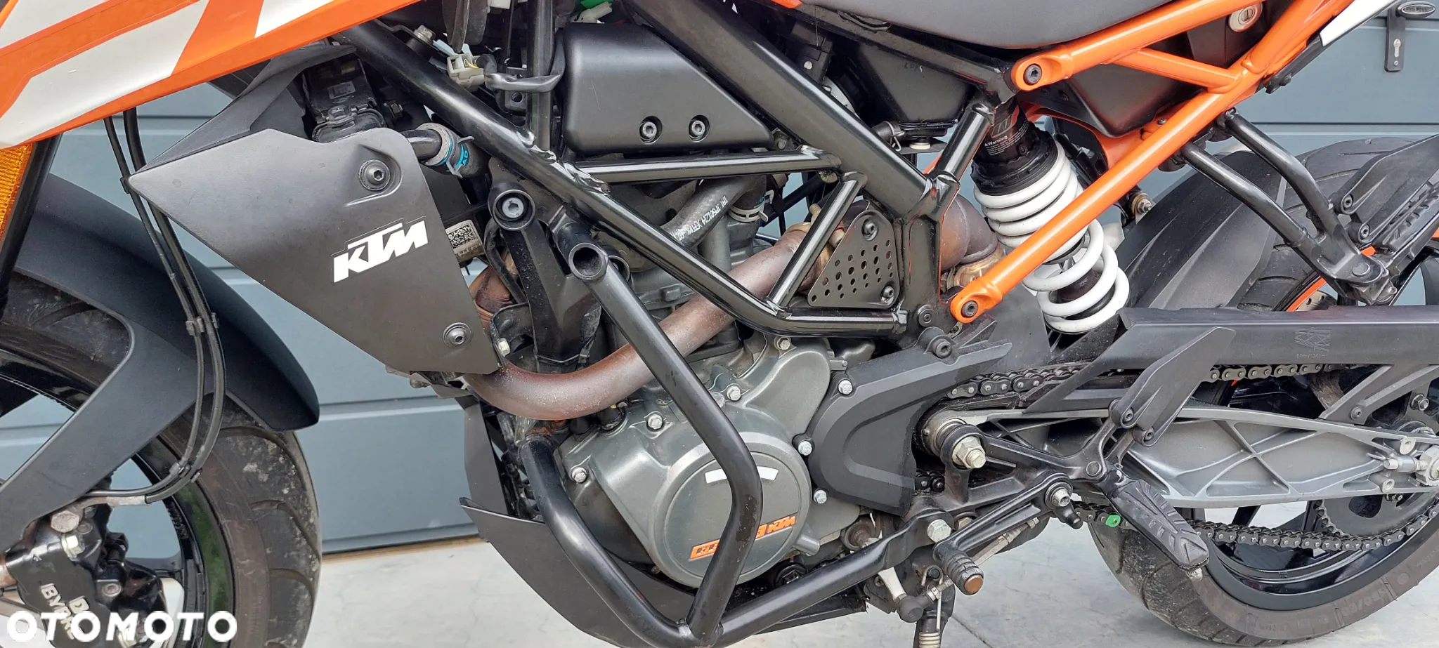 KTM Duke - 16