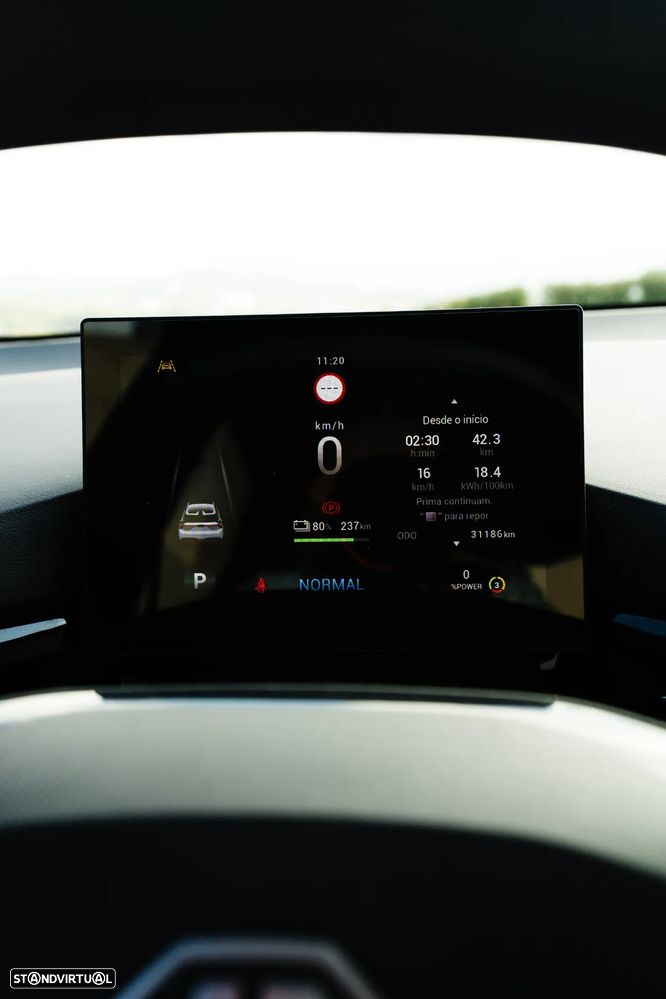 MG MG4 51 kWh Standard - 17