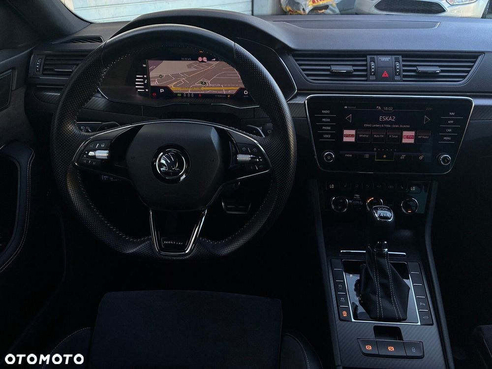 Skoda Superb 2.0 TSI 4x4 Sportline DSG - 12