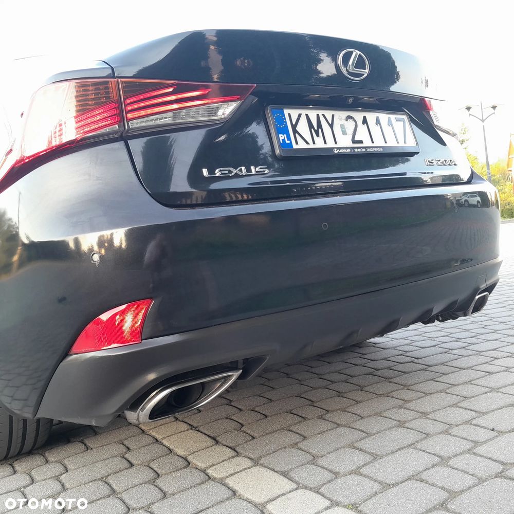 Lexus IS 200t Comfort - 25