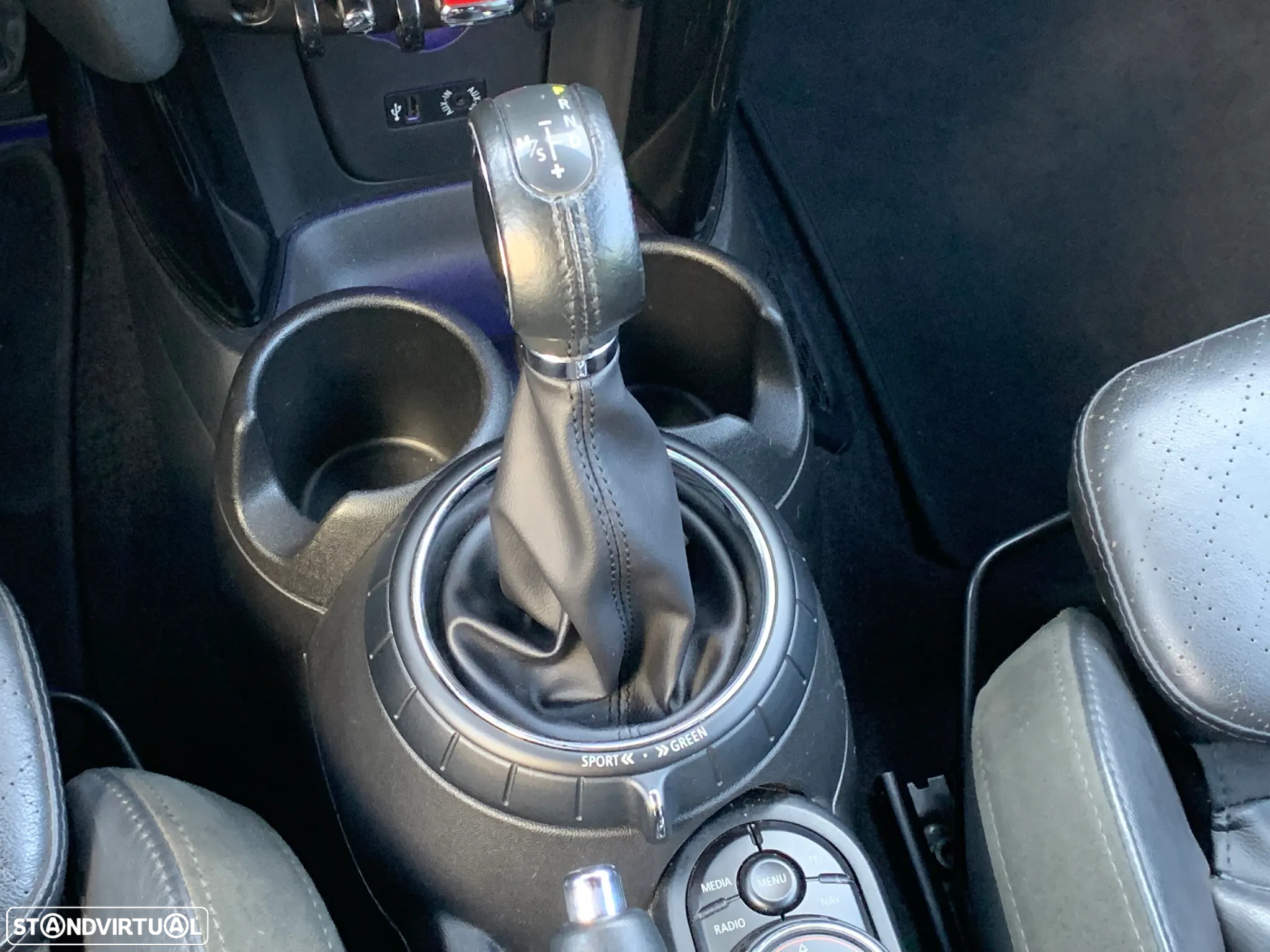 MINI 3 Portas Cooper S Sport Aut. - 14