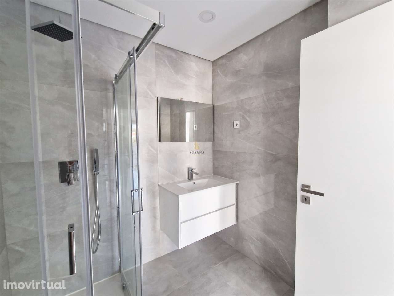 Apartamento T4 Venda em Viseu,Viseu - Grande imagem: 2/30