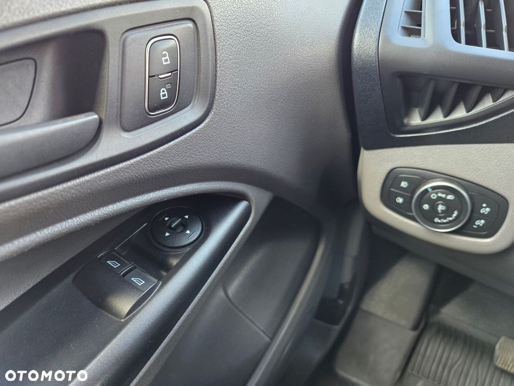 Ford transit-connect Long *34999zł NETTO* Zabudowa warsztatowa 1.5TdCi/120KM - 19
