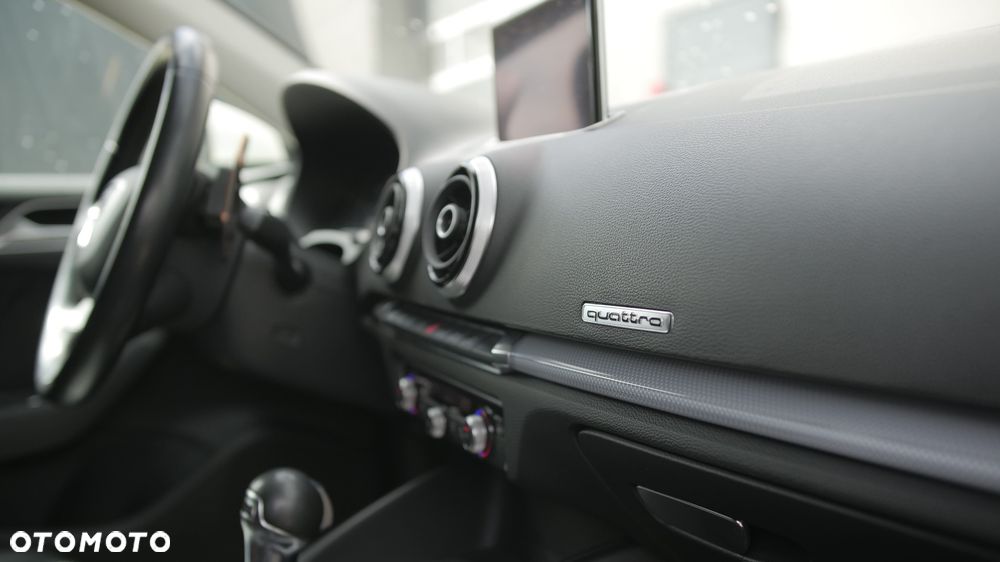 Audi A3 Sportback 2.0 TDI clean diesel Quattro Ambition S tronic - 11