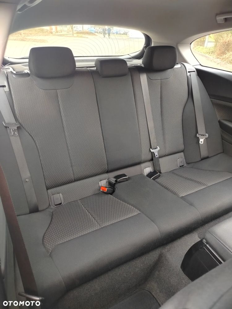 BMW Seria 1 - 12