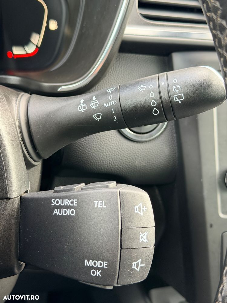 Renault Kadjar Energy dCi 110 LIMITED - 32