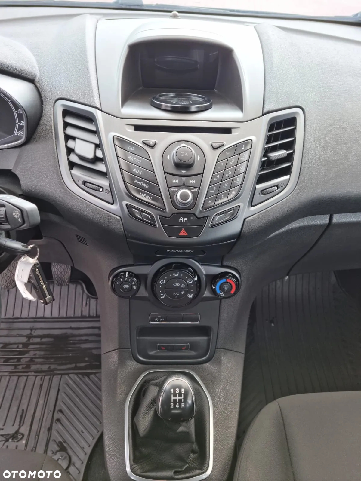 Ford Fiesta - 11