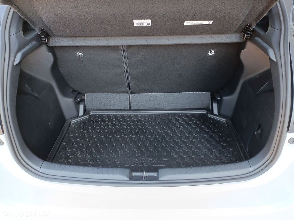 Toyota Yaris 1.5 GR Sport - 19