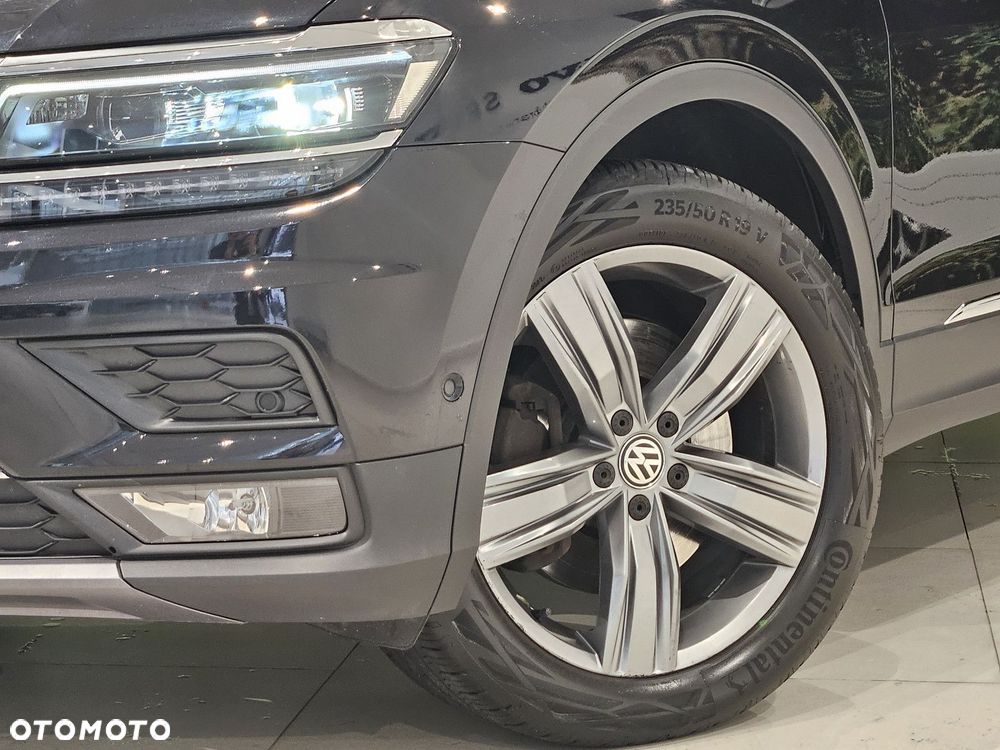 Volkswagen Tiguan - 9