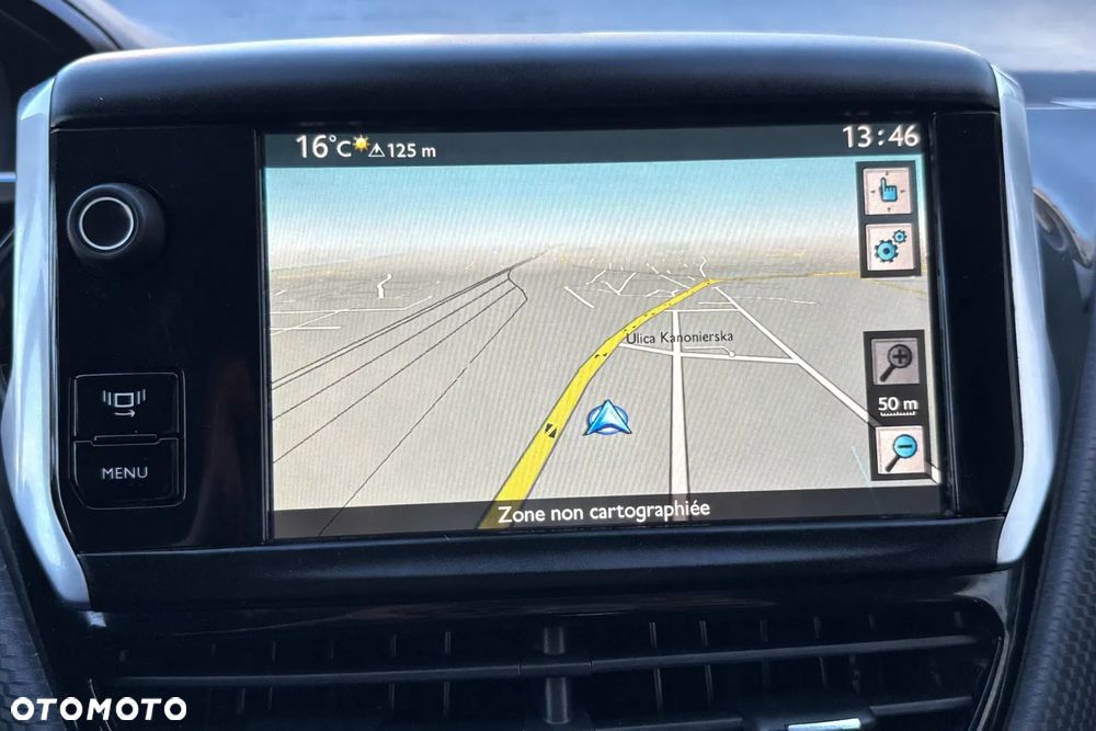 Peugeot 2008 PureTech 82 ETG5 STOP&START Allure - 11