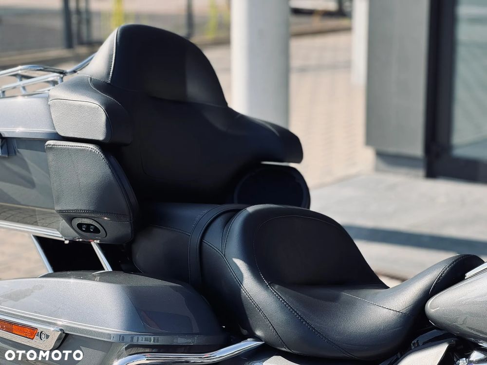 Harley-Davidson Touring Ultra Limited - 10