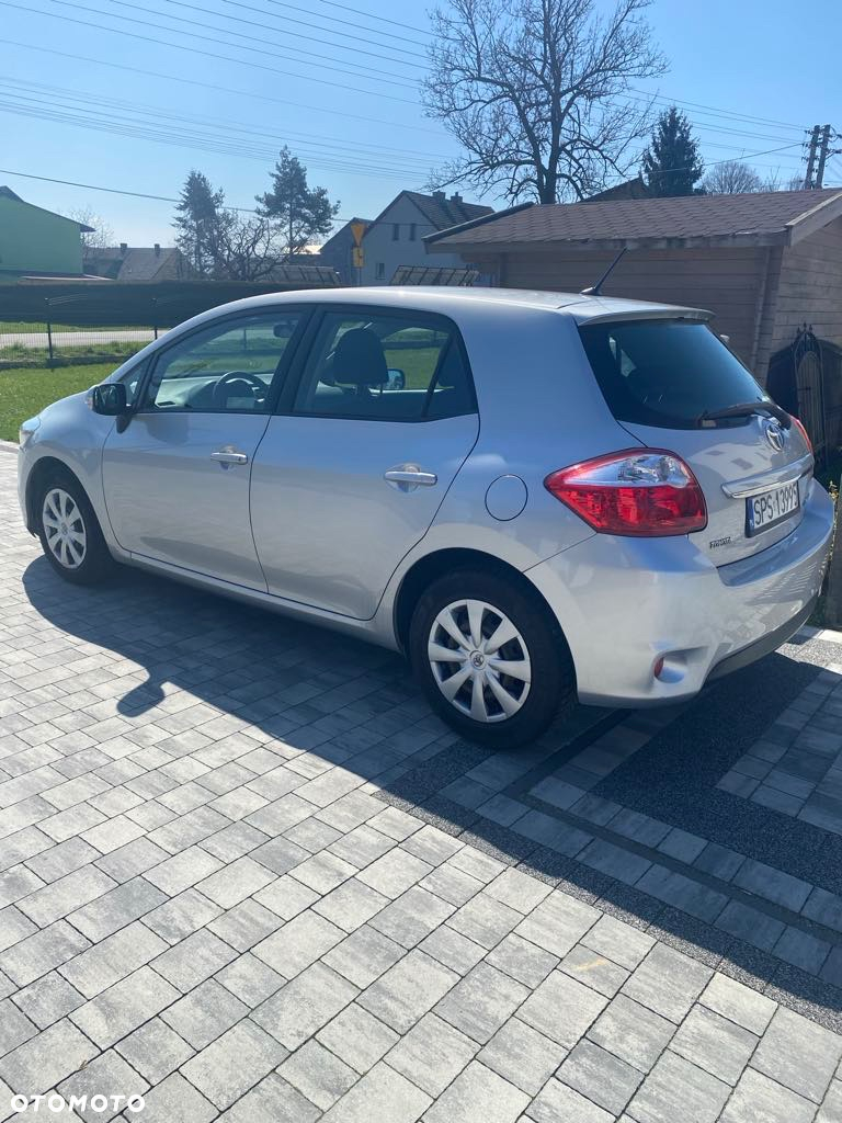 Toyota Auris 1.33 VVT-i Life - 3