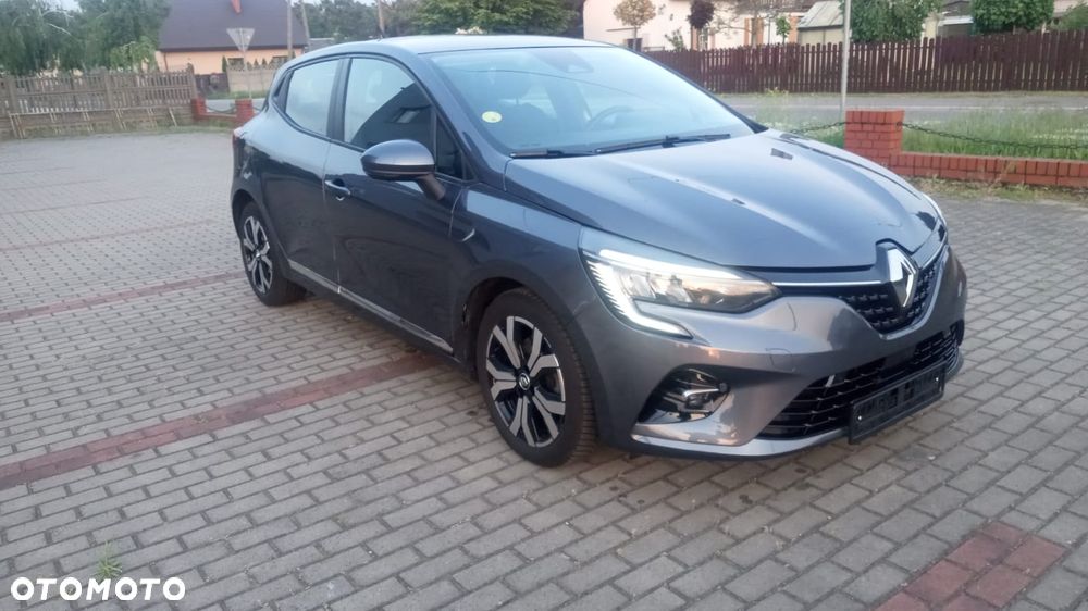 Renault Clio BLUE dCi 100 INTENS - 2
